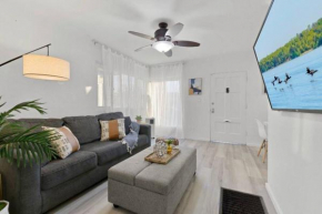 1 Block to Sand Stylish Boho Retreat